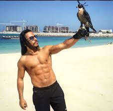 The restaurant's windows are emblazoned with the #saltbae. Con Salt Bae Il Sale Sulla Carne Diventa Un Gesto Erotico