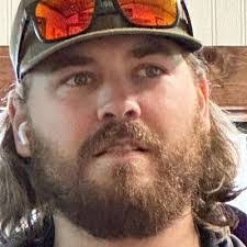 Ian Lanier's Instagram, Twitter & Facebook