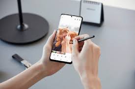 Alexandra garrett july 21, 2021 11:54 a.m. Samsung Announces The Galaxy S21 Series With Slightly More Humble Prices