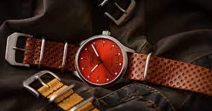 Opting to wear this new red. Der Style Geht Steil Die Neue Panova In Rot