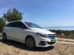 Or you can visit us in person at 23355 valencia blvd, santa clarita, ca where we look forward to meeting all of your automotive needs. Elado A Mercedes Benz B250e Elektromos Jarganyunk E Cars Hu