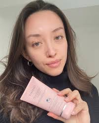 Liz Earle Beauty Co.