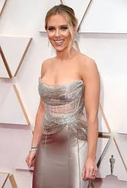 Scarlett johansson was born in new york city on november 22, 1984. Scarlett Johansson Jokes About Her Embarrassing Controversies Scoopsky