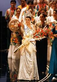 Sen is the first indian woman to win the competition and has since primarily worked in hindi films. Miss Universe 1994 Sushmita Sen From India Crowned In Manila Philippines Miss Universe 1994 Miss Universe India Sushmita Sen