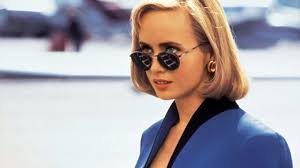 La actriz británica Lysette Anthony acusa de violación a Harvey Weinstein