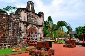 Kota melaka ini merupakan kota sejarah, dan terdaftar dalam unesco world heritage site sejak 7 july 2008. Kota A Famosa 2019 Tempat Bersejarah Di Melaka Yang Menarik