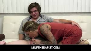 Its Perfectly Normal Sonia Harcourt , Athena Anderson , Tyler Cruise -  XNXX.COM