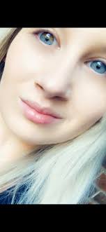 I would just like to thank the person who told my daughter that when she  lies her eyes turn a different color. Now she squeezes her eyes shut every  time she lies...