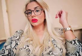 Universidad Porno de Colombia: Amaranta Hank abre esa academia | La FM