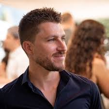 Daniel Lehner's Instagram, Twitter & Facebook