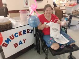 Laurels of Mount Vernon residents celebrate July activities