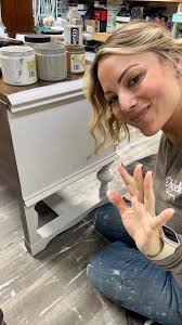 Let’s Blend using Dixie Belle Chalk Mineral Paint Sawmill Gravy, Pine Cone,  and Hurricane Grey 🖤 @Theresa Lee #ntsdesignco #dixiebellepaintcompany  #furnituremakeover #bestpaintonplanetearth