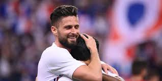 Chelsea's france attacker olivier giroud has completed his move to ac milan, the italian club announced on saturday. Foot Olivier Giroud Engages With Ac Milan Teller Report