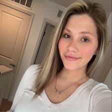 Planning my our first disney trip in May! want to do all things disney  while we're there so I have a couple questions, first things first, are  there any disability fast passes