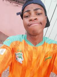 😭😭😭😭 Stop Facebooking and use 2min to thank God for today 🥺🙏