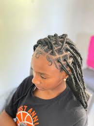 It was a very busy week getting clients together for back to school! I hope  you have a great year at y'all new school! Thank you Sesily Janine Woods  Randy Simon