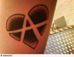 Best Tattoo Heart Broken Fonts 20 Ideas Heart Tattoo Tribal Heart Tattoos Black Heart Tattoos