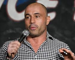 Joe Rogan spread dangerous misinformation about fires. Now he says he's  sorry.