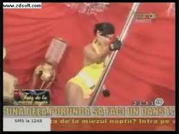 Страхотна румънска песен с участието на ana (fata de la miezul noptii). Zaku Fata De La Miezul Noptii Deea Fata De La Miezul N Vbox7