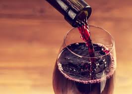 Toate discuțiile de suflet încep cu un pahar de vin și se termină cu a bigger picture. Cate Calorii Are Un Pahar De Vin Newmoney