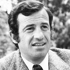 Jean-Paul BELMONDO❤️ He was like a member of my family. I have 2  photographs of him at home. My grand father looked so much like him people  asked for autographs. He was