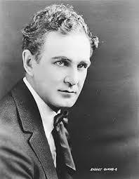 Jasper Reeves's Instagram, Twitter & Facebook