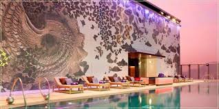 The W In Hong Kong Offers Stunning Views Endless Style And World Class Music In Their Lounge Jetsettercurator Hotel Hotel Pool Hotels Design
