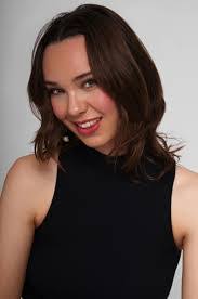 Grace Thornton's Instagram, Twitter & Facebook