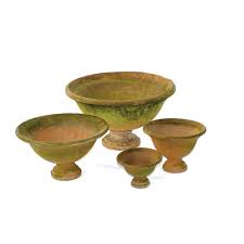 Recognized as a bronze fruit basket from home basic, this bowl presents great durability. Venetian Fruit Bowls Campo De Fiori Naturally Mossed Terra Cotta Planters Carved Stone Forged Iron Cast Bronze Distinctive Lighting Zinc And More For Your Home And Garden