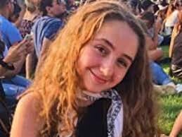 Broadway actress Laurel Griggs, 13, dies of asthma attack