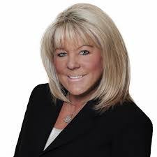 Michelle Couch's Instagram, Twitter & Facebook