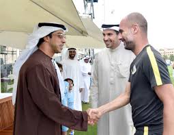 اقترب مانشستر سيتي من تحقيق لقب الدوري الإنجليزي الممتاز بفوزه السبت على ليستر سيتي بهدفين نظيفين في ملعب كينغ باور بمدينة ليستر. Ø§Ù„Ø´ÙŠØ® Ù…Ù†ØµÙˆØ± Ø¨Ù† Ø²Ø§ÙŠØ¯ No Twitter Ù…Ù†ØµÙˆØ± Ø¨Ù† Ø²Ø§ÙŠØ¯ ÙŠØ´Ù‡Ø¯ ØªØ¯Ø±ÙŠØ¨Ø§Øª Ù†Ø§Ø¯ÙŠ Ù…Ø§Ù†Ø´Ø³ØªØ± Ø³ÙŠØªÙŠ Ø¨Ù‚ØµØ± Ø§Ù„Ø§Ù…Ø§Ø±Ø§Øª
