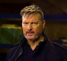 What does it take to save the world just like the legendary Snake? 🐍 David  Hayter, the voice of Naked Snake, and Lori Alan, the voice of The Boss,  host a top-secret