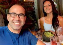 Who is Glenn Frey first wife Janie Beggs?