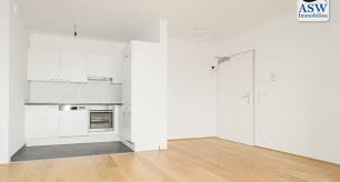 Wohnen im altbau auf rund 165 m² wohnfläche mit perfekter raumaufteilung gleich beim jörgerbad im schönen hernals (17. Kleine 2 Zimmer Wohnung Mit Grosser Terrasse Mietwohnung Wien