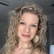 Amazon.co.uk: Wendy Corner: books, biography, latest update