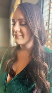 hair + makeup for my favorite baby mama! 💚 ⁣, ⁣, 27 years and counting and  i feel so lucky and blessed to be a part of these milestones. ⁣, ⁣, i can  not wait for this next chapter for you, darek, and ...