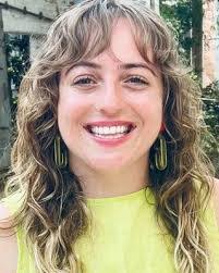 Ellie Sprague's Instagram, Twitter & Facebook