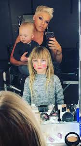 Pin By Julie Ro On P Nk Family Pink Singer Pink Haircut Pink Hair