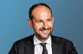 Timothy Clive's Instagram, Twitter & Facebook