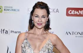Na tvp.pl obejrzysz wiele programów telewizji polskiej, znajdziesz informacje, program tv, dowiesz się więcej o audycjach i gwiazdach telewizji publicznej. Anna Popek Zachwyca W Stroju Kapielowym 52 Letnia Gwiazda Niczym Afrodyta Gwiazdy Maxxx News Rmf Maxxx