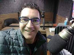 O jornalista carlos nascimento, apresentador do sbt brasil, não teve o seu contrato renovado e vai deixar o sbt. Carlos Nascimento Home Facebook
