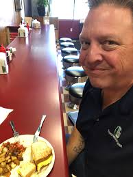 Best bacon cheeseburger and fries in southern Illinois?