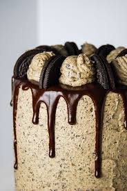 This Peanut Butter Oreo Cake Recipe Features 3 Layers Of Chocolate Cake With Peanut Butter Cookies And Cream Fro Peanut Butter Oreo Oreo Cake Oreo Cake Recipes