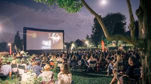 Animatia originala urmareste povestea lui pongo, un dalmatian nostim si plin de. Inca Sase Filme De Neratat La Cinema In Aer Liber Intre 28 August 2 Septembrie