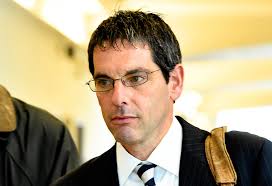 Dr. Neulander trial: Doctor bursts into tears as DA cross examines witness 