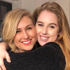 Jackson coloured his hair blonde!!...