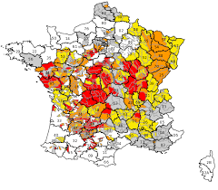 Les températures élevées accentuent enfin la sécheresse en provoquant un assèchement des sols et l'évaporation plus importante de l'eau. Secheresse Et Restriction D Eau Combien De Departements Sont Concernes Doctissimo