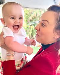 Happy New Year! #kaleycuoco #kaleycuocoweb #kaleycuocofan #kaley #cuoco  #kcuoco #celebrity #photoshoot #portrait #fashion #style #model #mom  #happyholidays #familytime #newyearseve #happynewyear #matildapelphrey