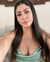 Está versión de mí no la vi venir, pero la respeto.🏃🏻‍♀️‍➡️🏅 Te la  dedico mi angelito 🤍